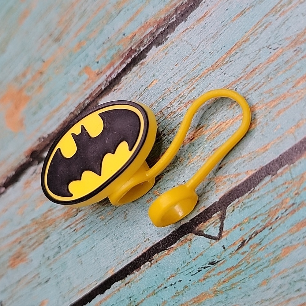 Batman Logo Straw Topper - Picture 4 of 5
